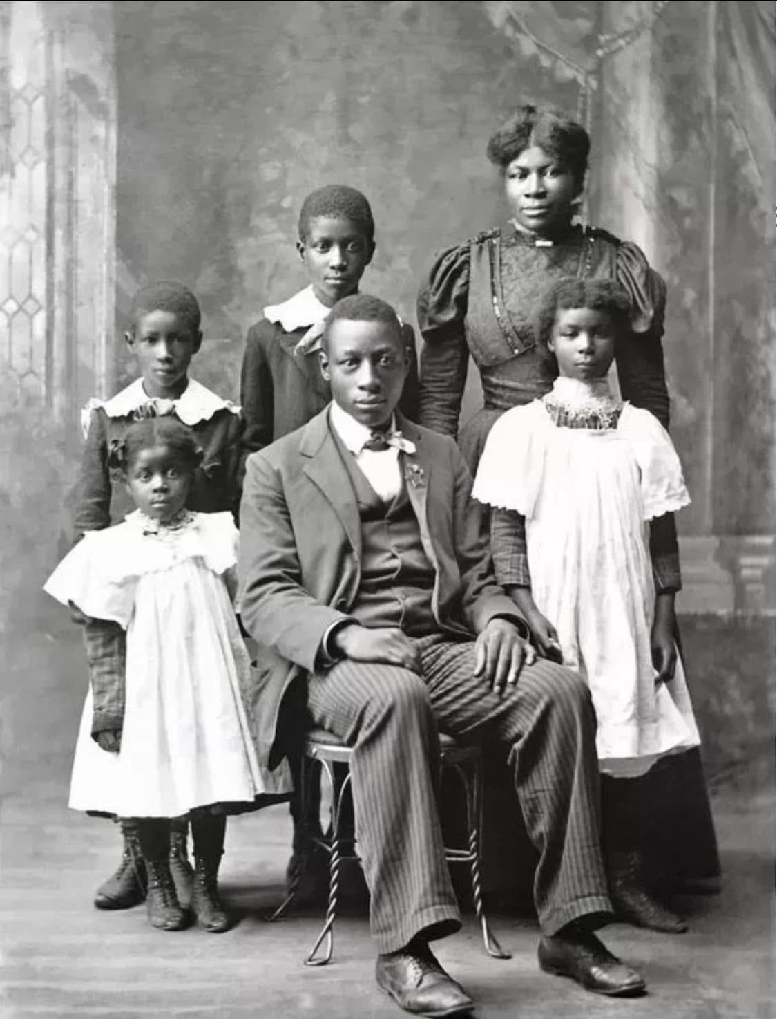 An African American family at the turn of the century. Look ...